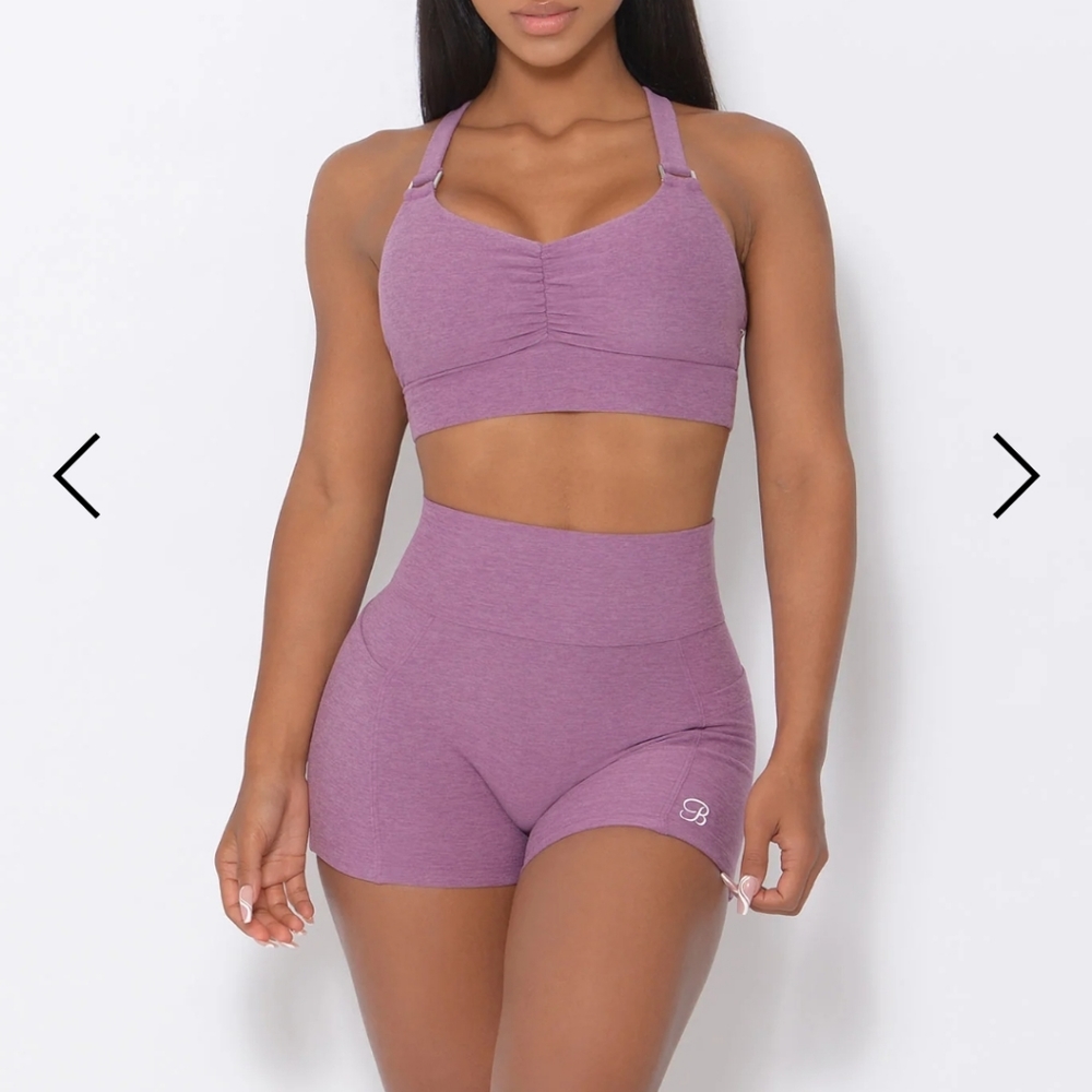 *** ISO Bombshell sportswear perfection bra - size XS in lilac ***